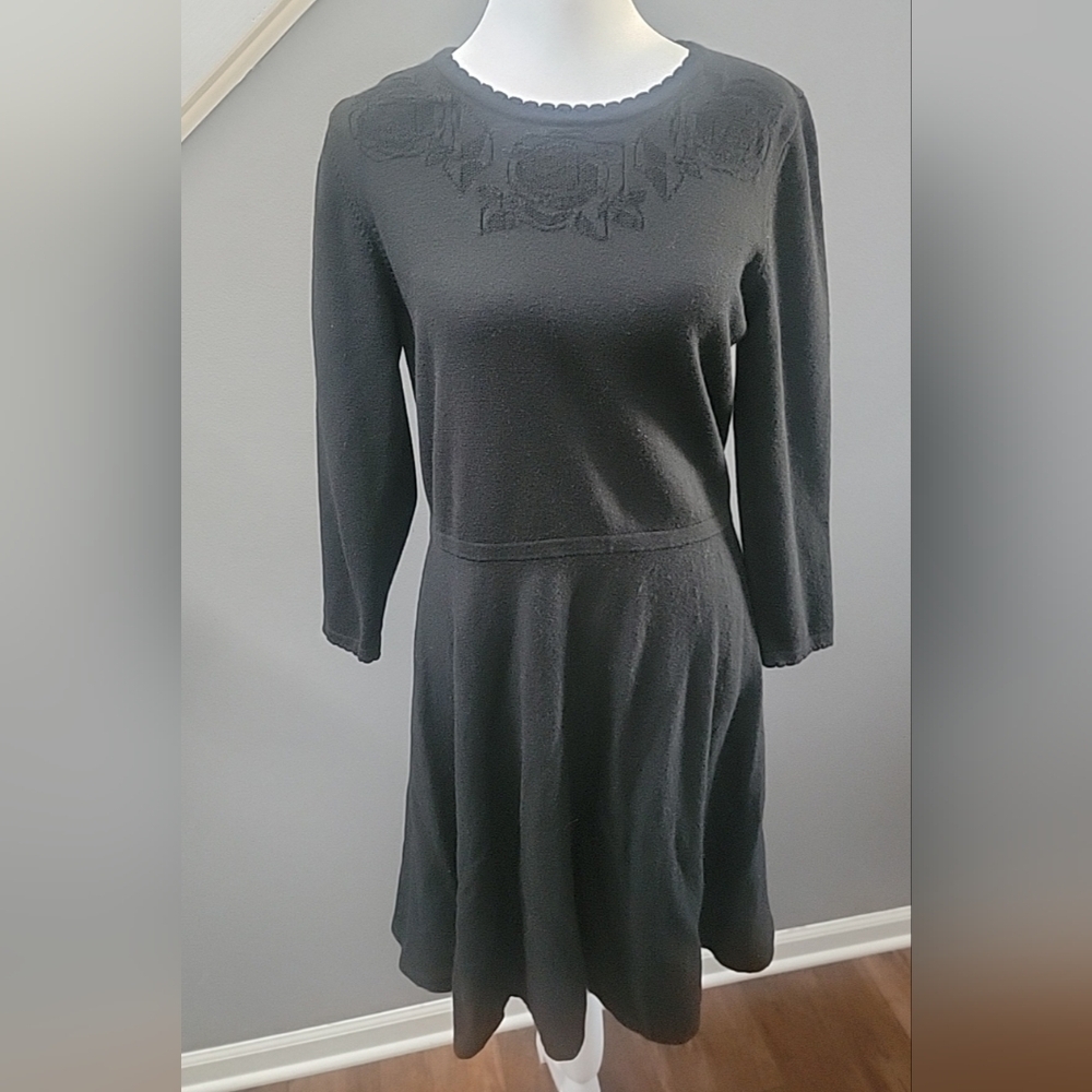 Talbots Pure Merino Wool Sweater Dress Fit Flare Floral Embroidered Scalloped Lg